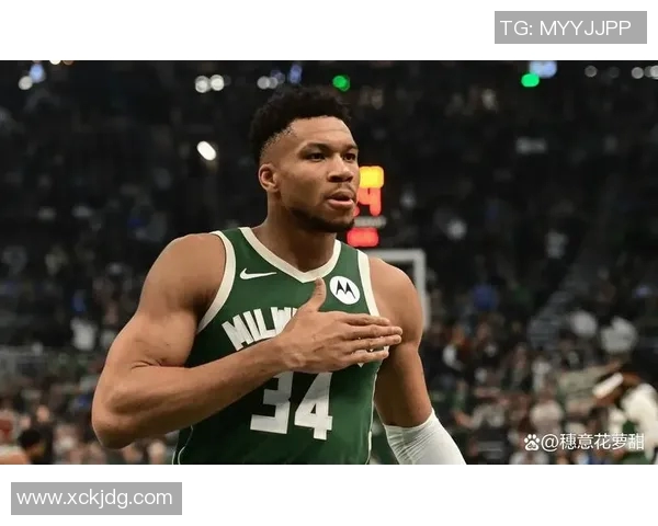 密尔沃基雄鹿队迎利好！扬尼斯·阿德托昆博预计NBA杯赛复出战夏洛特黄蜂队